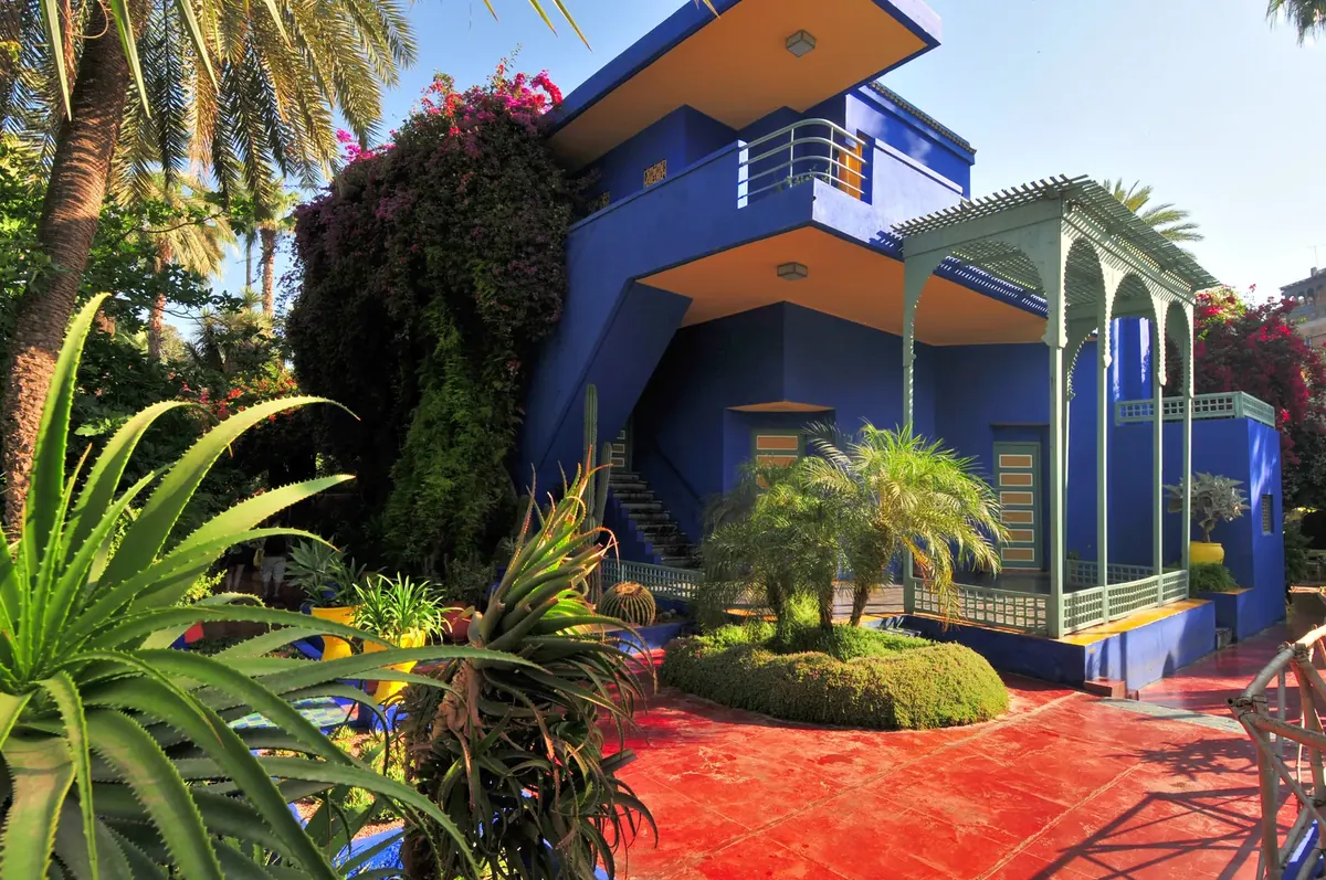 Green planting and garden architecture at Jardin Majorelle in Marrakech