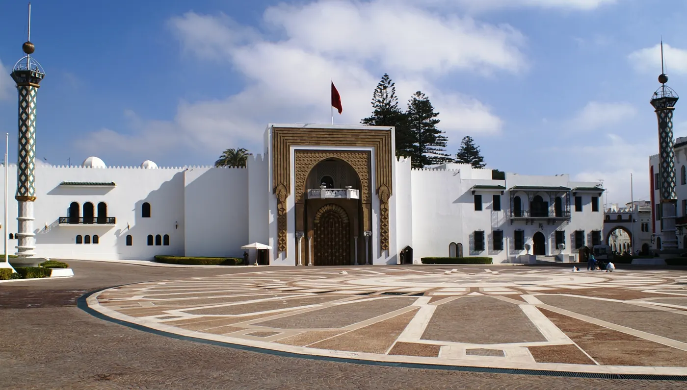 Royal Palace façade and patterned square on Place Hassan II in Tétouan